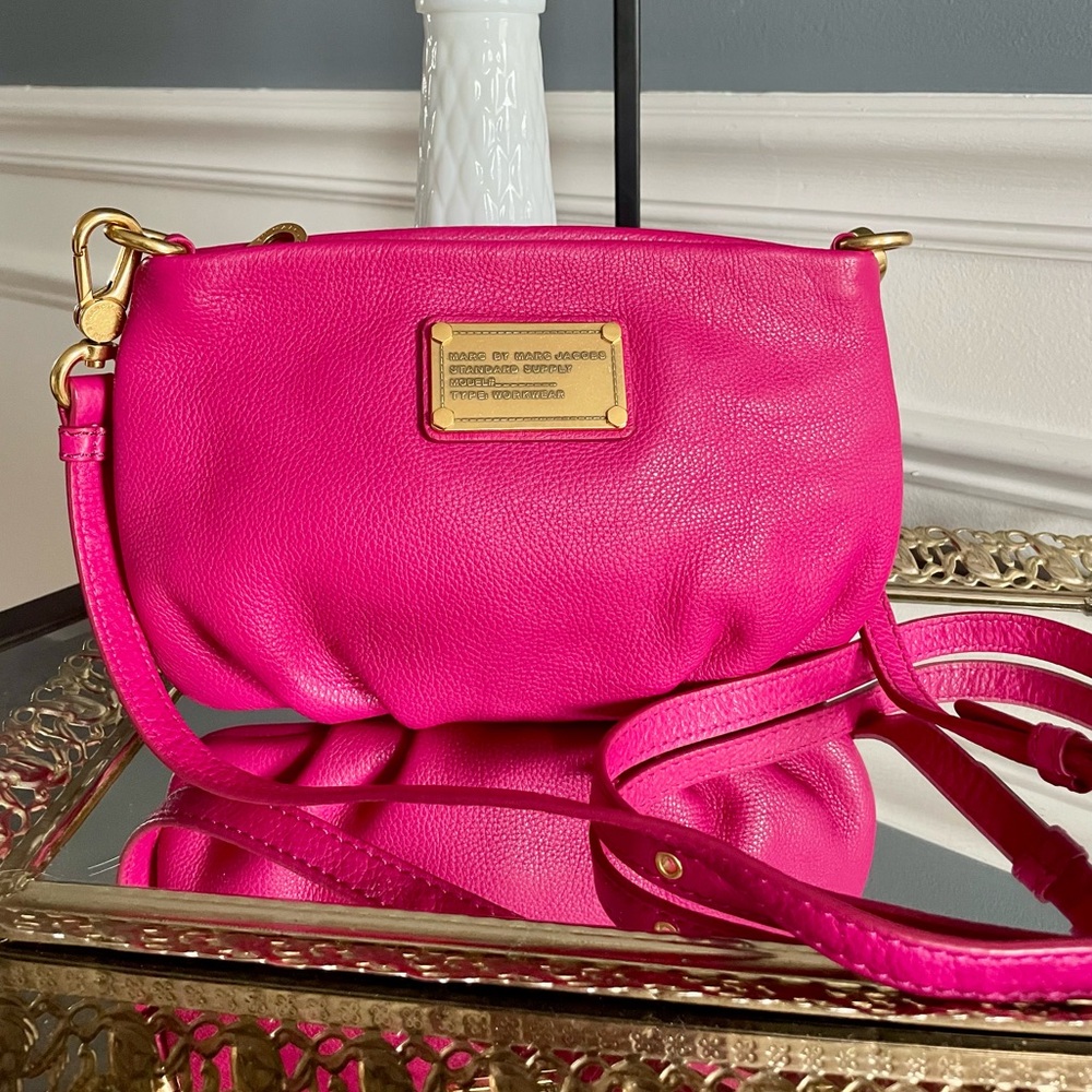 Marc Jacobs Percy Crossbody- Hot Pink